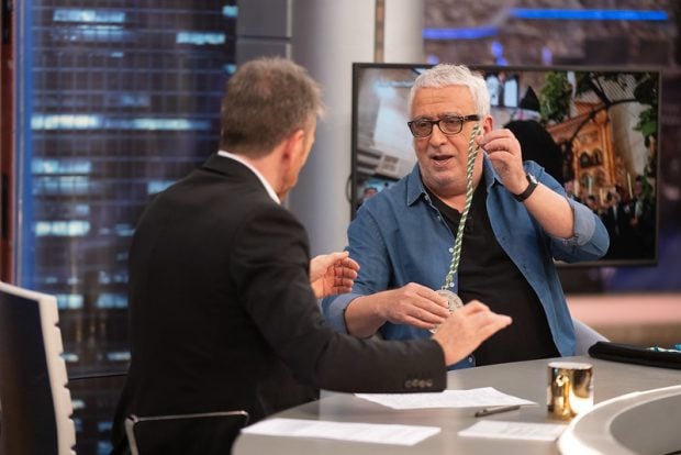 Pablo Motos y el humorista Leo Harlem en 'El Hormiguero' (Atresmedia).