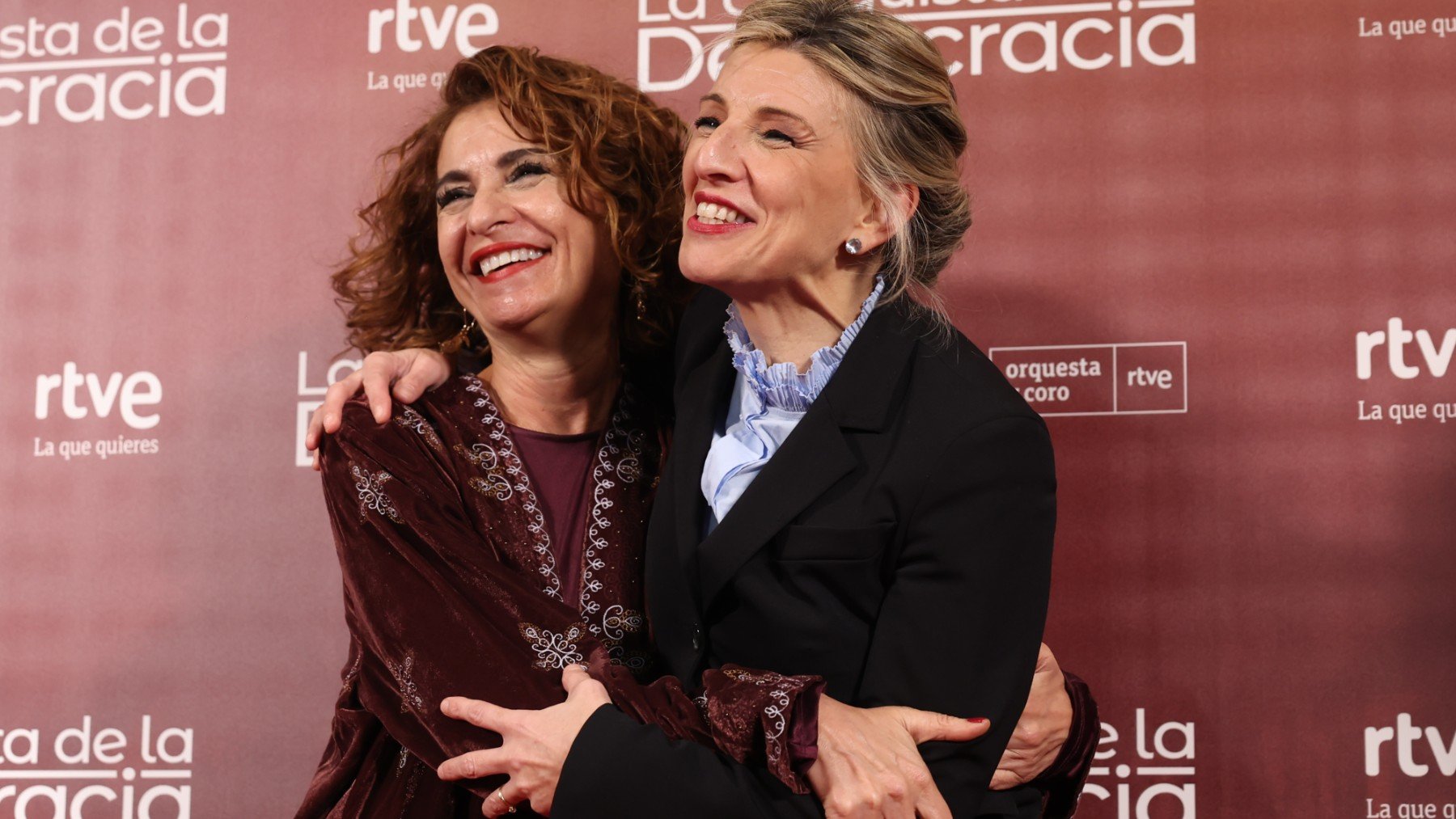 María Jesús Montero y Yolanda Díaz en los Goya. (Foto: EP)