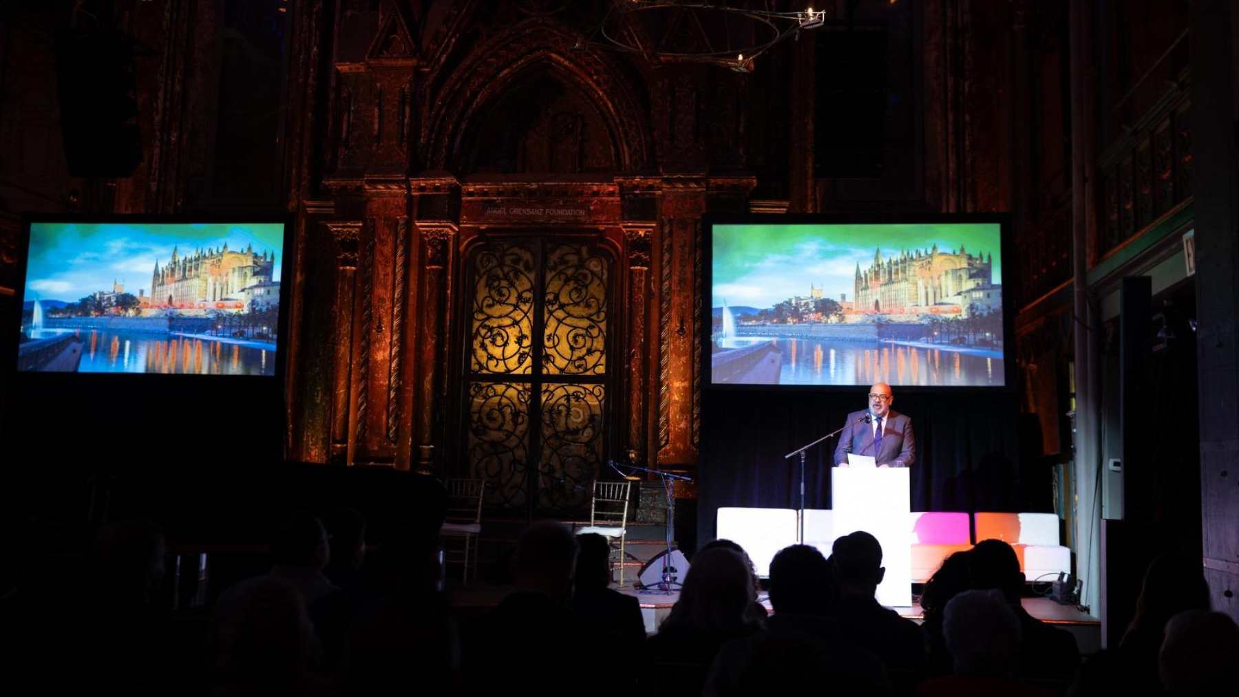 El alcalde de Palma, Jaime Martínez, durante su discurso en Ángel Orensanz Foundation.