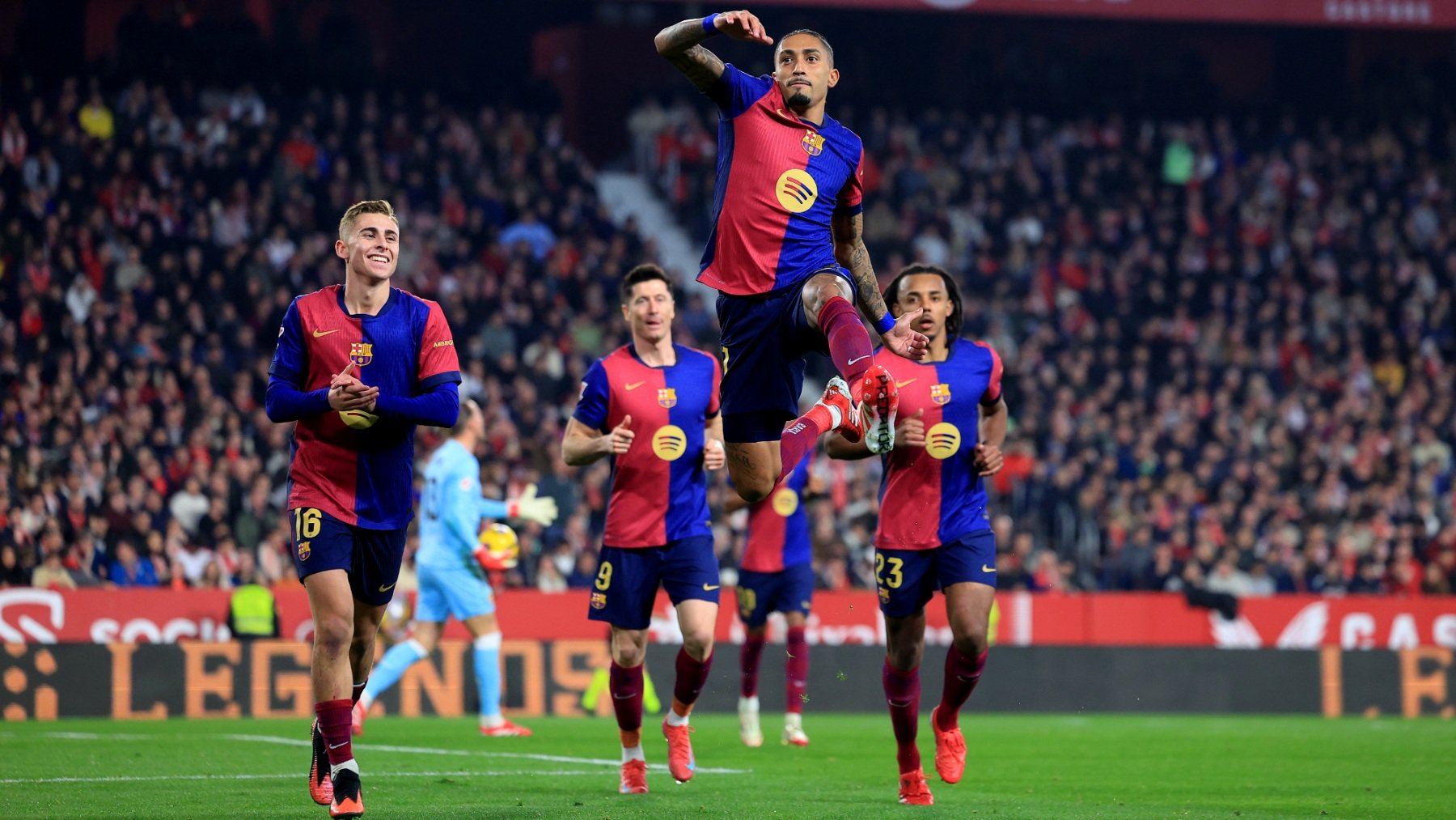 El Barcelona celebra un gol en un partido de Liga.  (Getty)