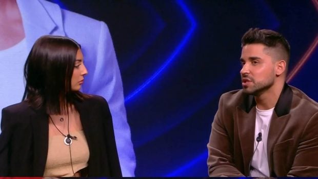 Marieta y Miguel Frigenti en la sala de expulsión de 'GH DÚO 3'. (Mediaset)