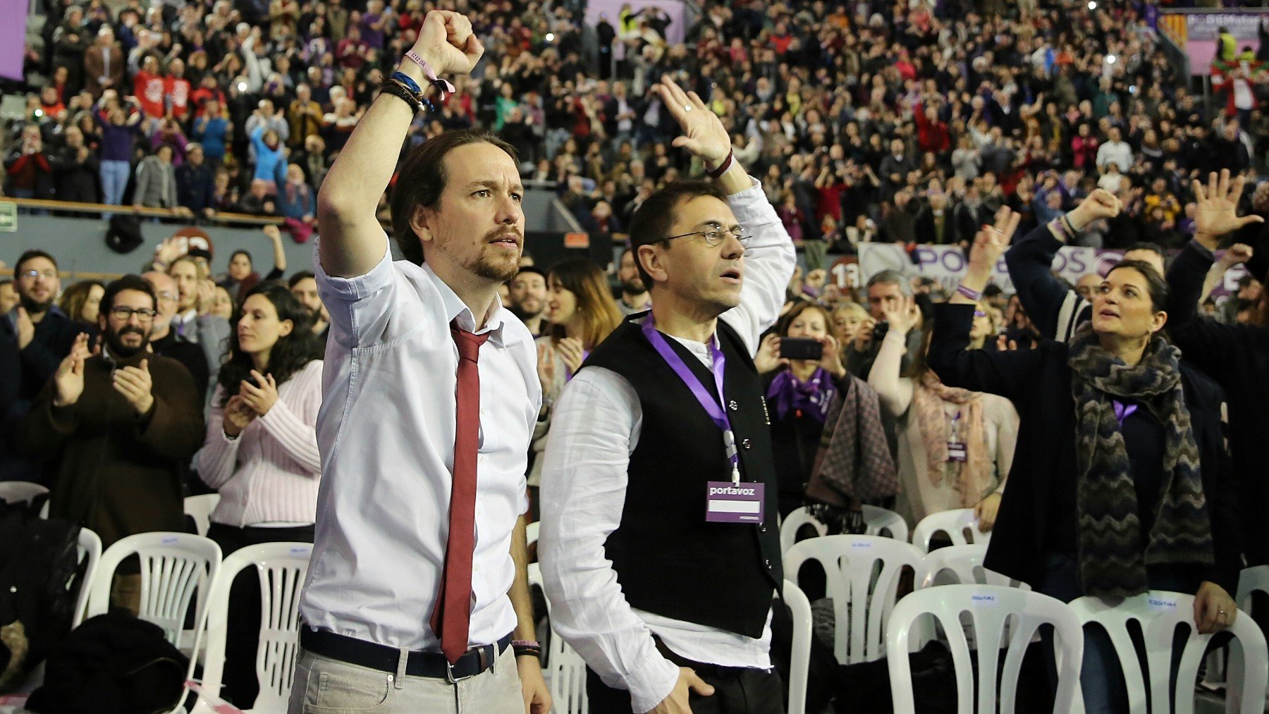 Juan Carlos Monedero junto a Pablo Iglesias en un mitin de Podemos.