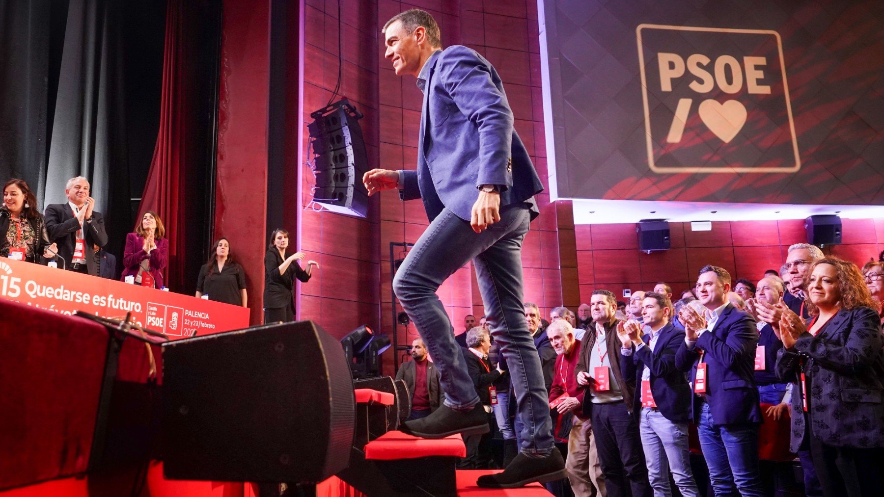 Sánchez en el Congreso del PSOE de Castilla y León. (Foto: EFE)