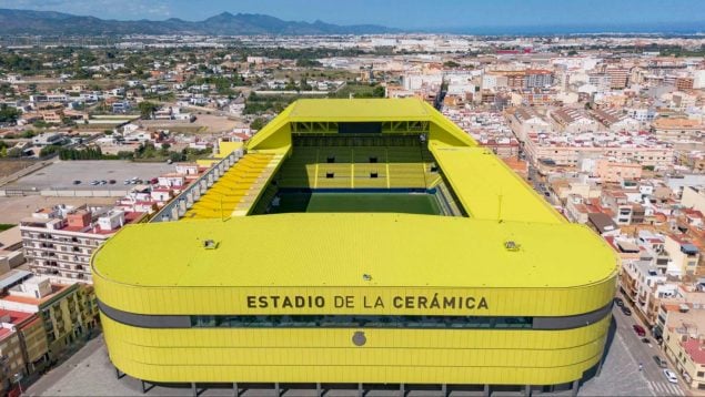 Estadio Cerámica Villarreal ultras Valencia