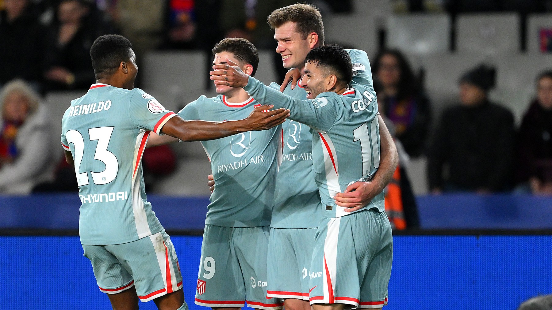 El Atlético celebra el 4-4 de Sörloth. (Getty)