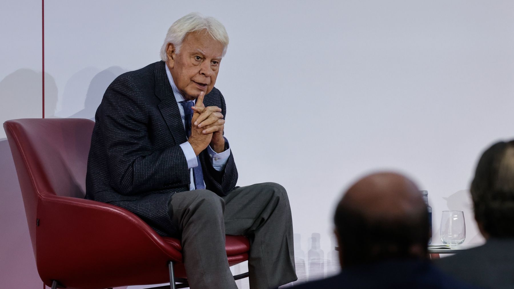 Felipe González, en el acto de la Asociación Valenciana de Empresarios. (Europa Press)