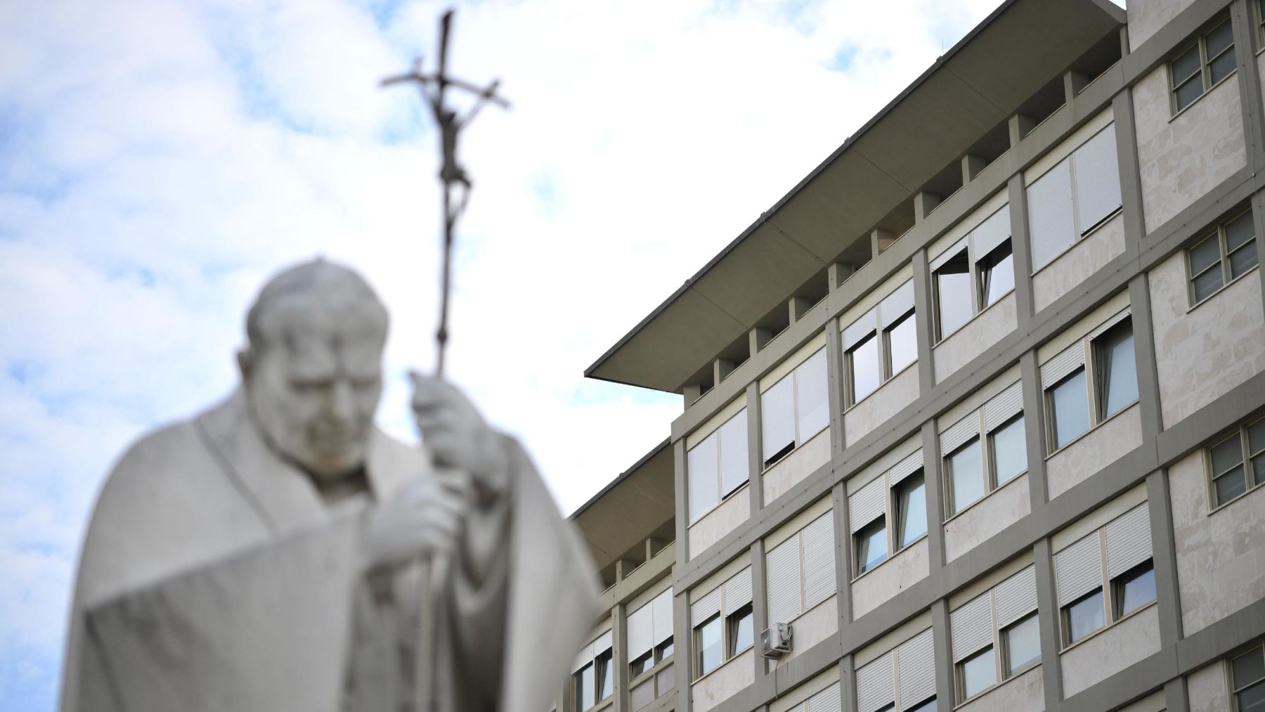 ¿Cuál es el estado de salud actual del Papa Francisco? Últimas noticias sobre su cuadro respiratorio