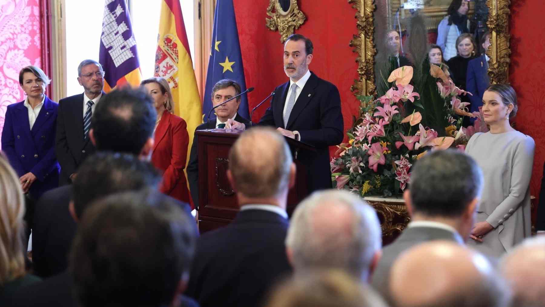 El presidente del Parlament, Gabriel Le Senne, pronuncia su discurso con motivo del Día de Baleares.