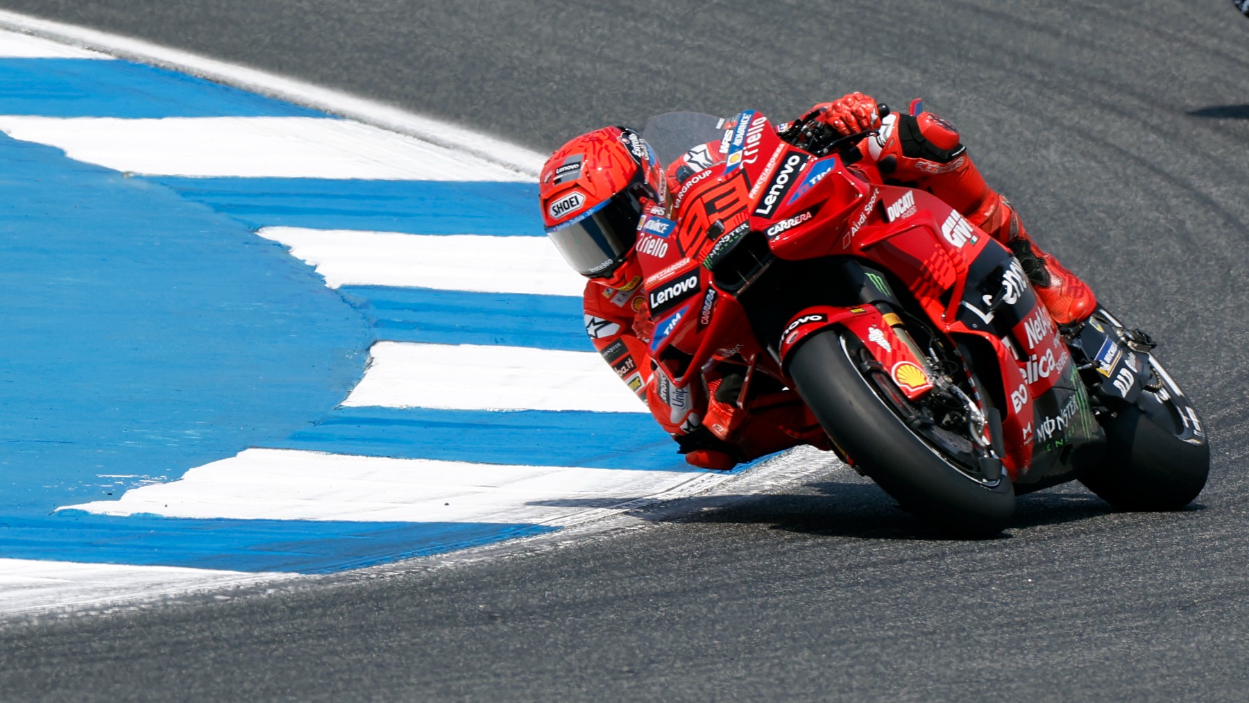 Marc Márquez durante la sprint del GP de Tailandia de MotoGP. (EFE)