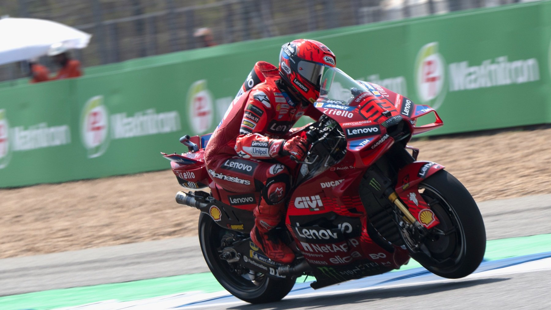 Sigue en directo la carrera larga del GP de Tailandia con Marc Márquez en la pole. (Getty)