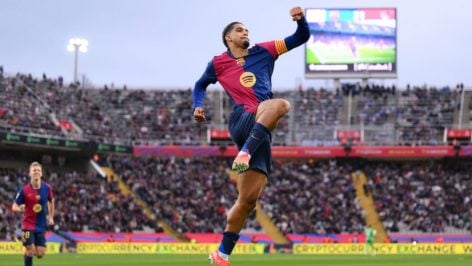 Araujo celebra su gol anotado ante la Real Sociedad. (Getty)