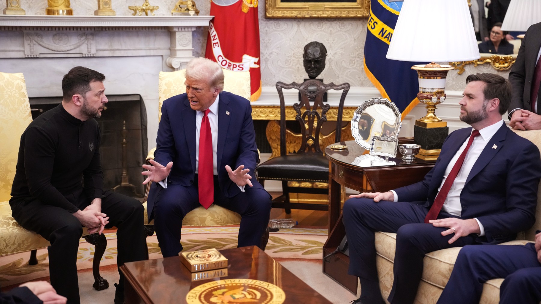 Zelenski, Trump y J. D. Vance en el Despacho Oval. (Foto: Getty Images)