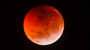 Luna de Sangre en España