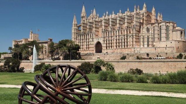 okupación, okupas, cómo acabar con los okupas, el truco de dos hoteles para acabar con sus okupas, cómo acabar con los okupas en Mallorca.