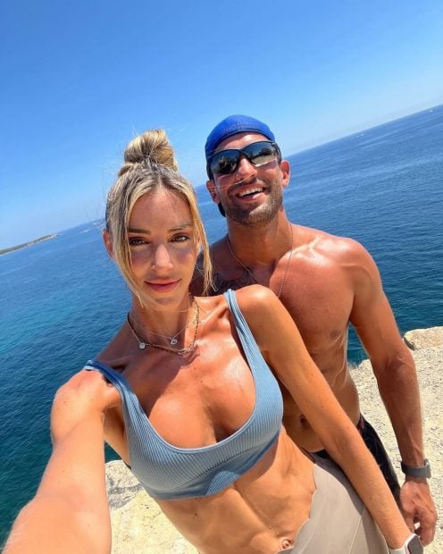 Nieves Bolós junto a Álvaro, su pareja (Instagram).