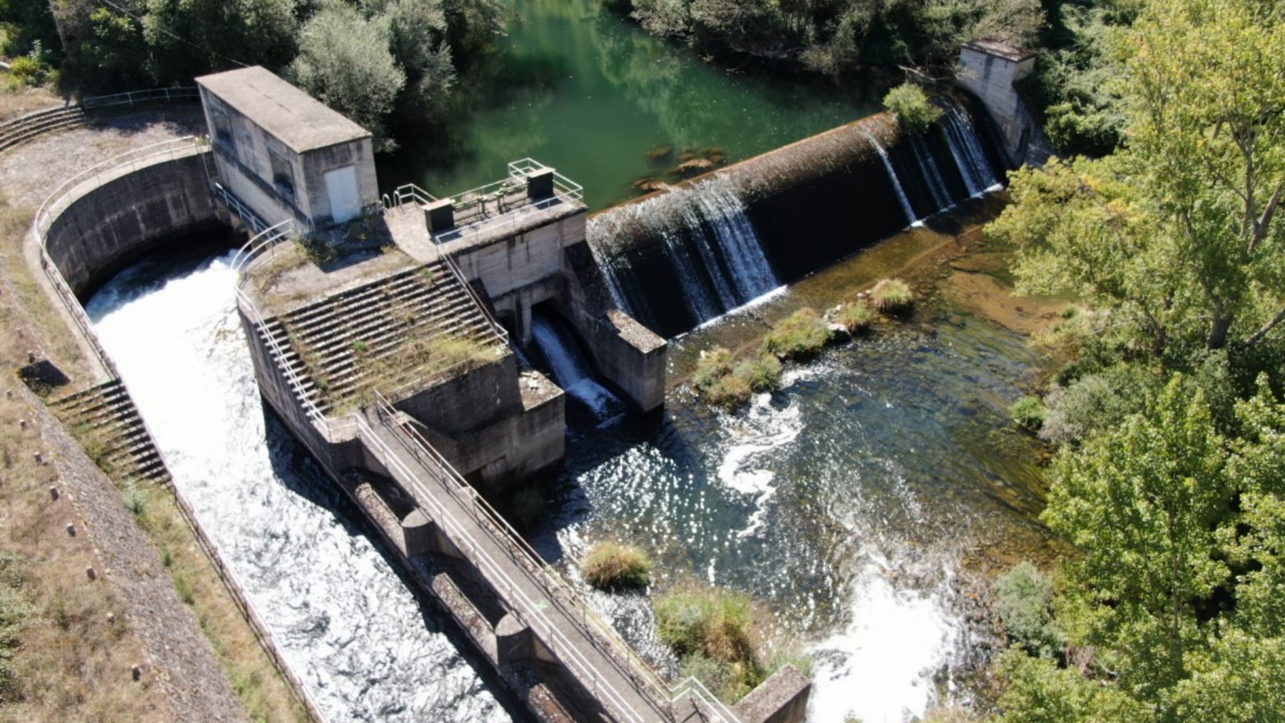 Pasos de peces en los canales del río Najerilla en La Rioja (Foto Confederación Hidrográfica del Ebro)