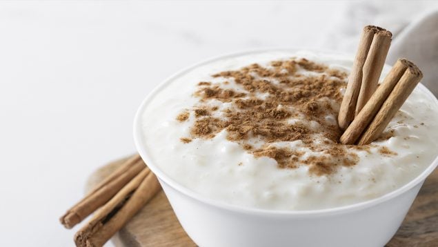 Receta viral de arroz con leche, canela, arroz, postre