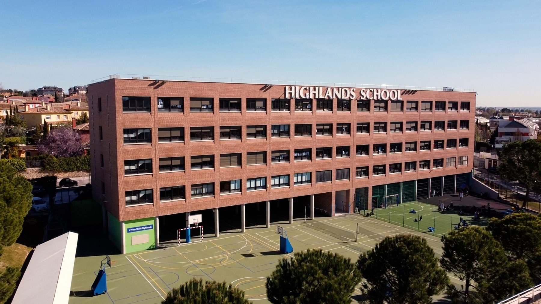 Colegio Highlands El Encinar.