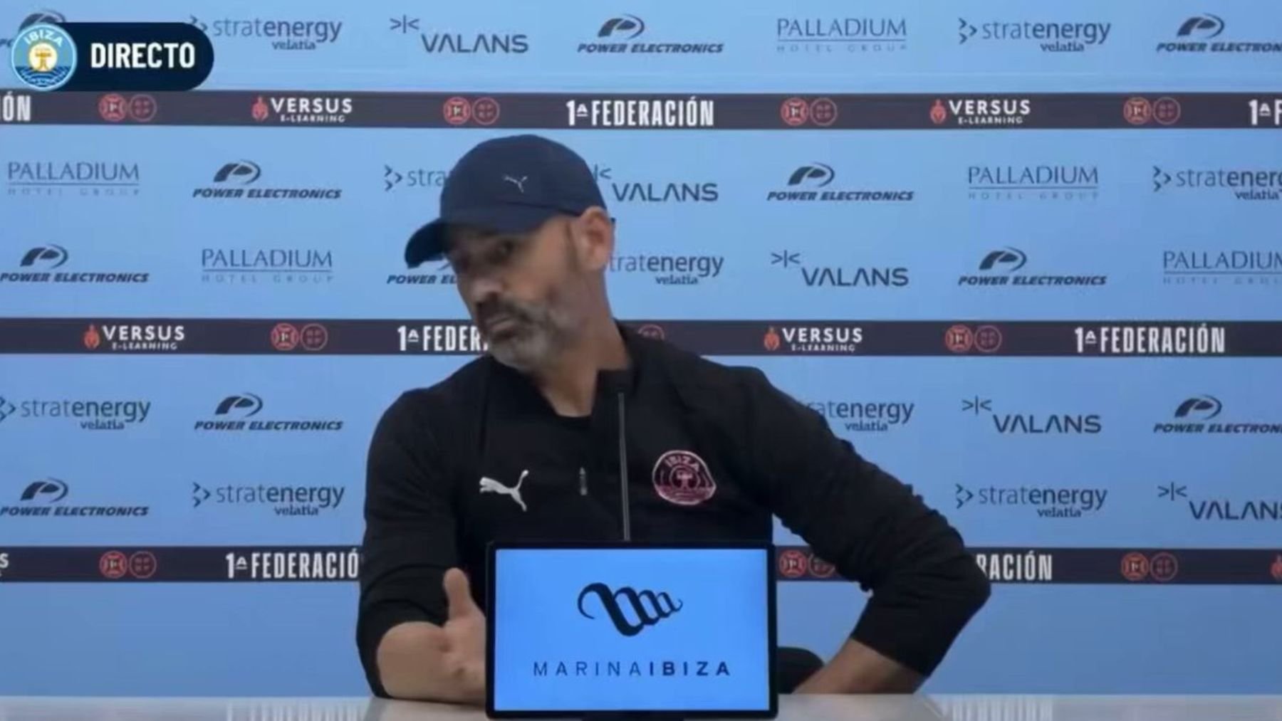 Paco Jémez en sala de prensa.