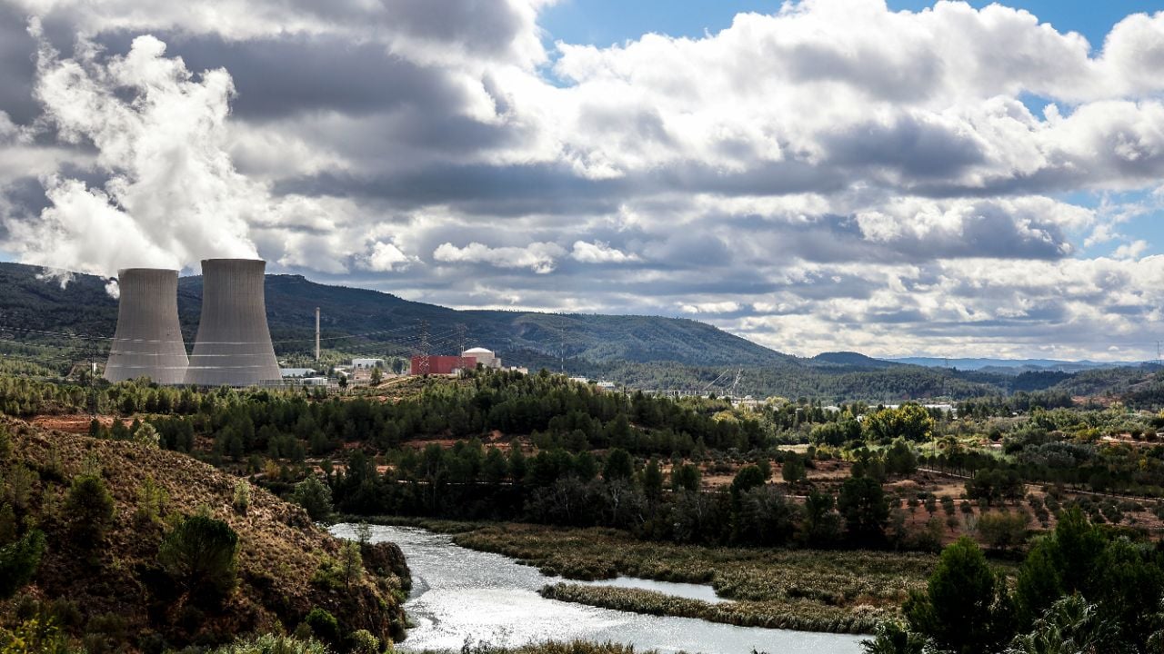 La central nuclear de Cofrentes en Valencia