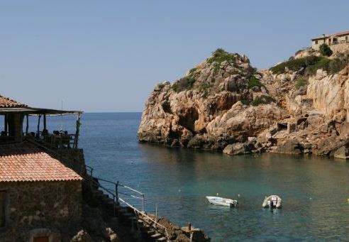 Vista de Cala Deià.