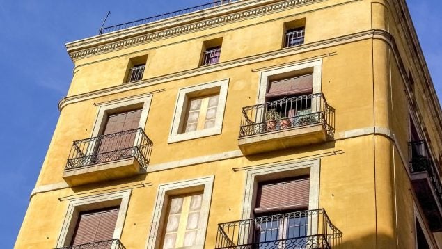 Consejo de abogados para acabar con los okupas, cómo acabar con la okupación de viviendas en España, qué hacer si tengo okupas en mi edificio, okupación, viviendas de okupación.