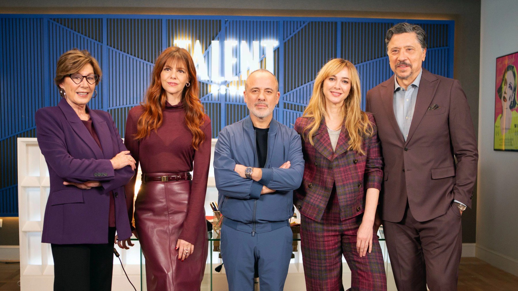 Fiorella Faltoyano, Manuela Velasco, Javier Gutiérres, Marta Hazas y Carlos Bardem, protagonistas de ‘La Agencia’.