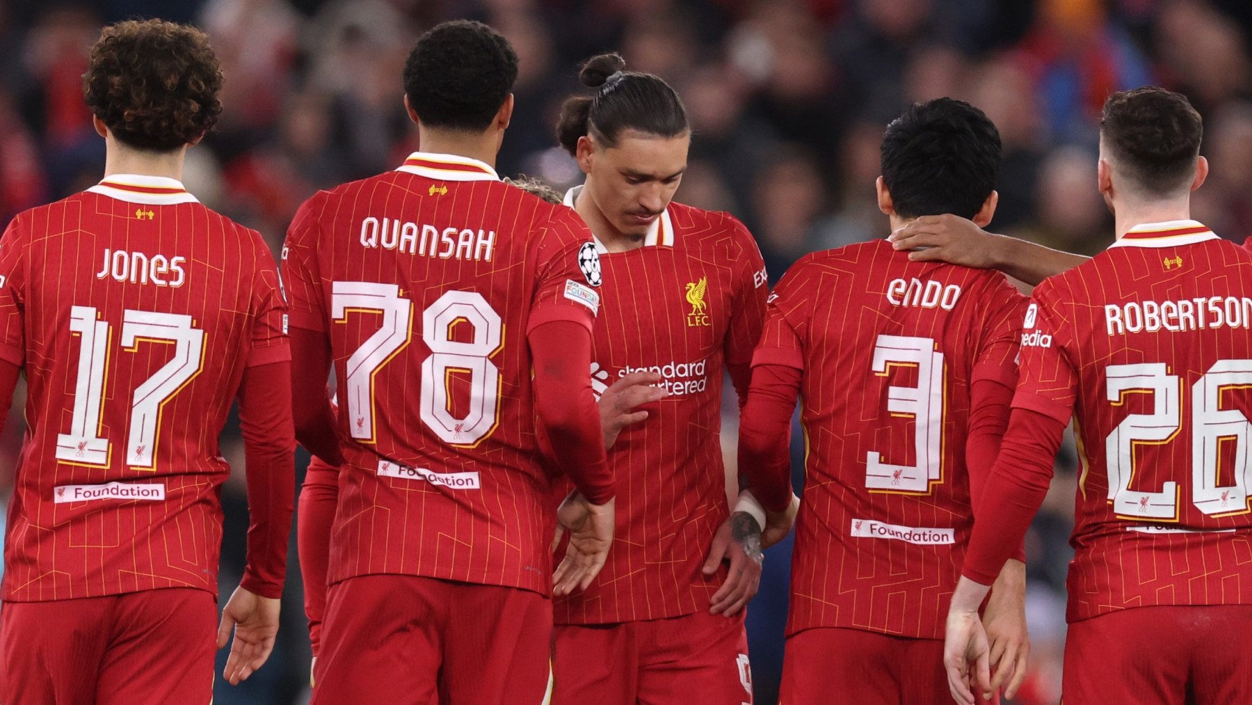 Darwin Núñez, tras fallar el penalti ante el PSG. (Getty)