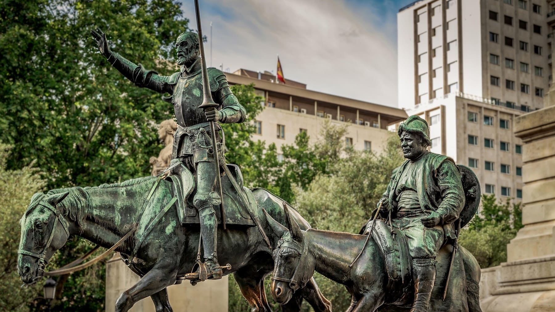 Estatua en homenaje a ‘El Quijote’.