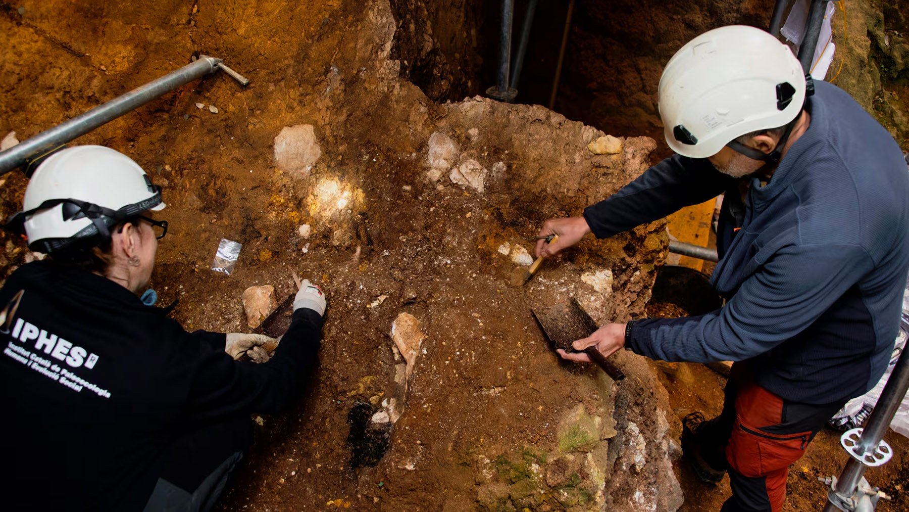 Trabajos de excavación arqueológica en Sierra de Atapuerca. Foto: IPHES-CERCA.