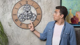 Tiempo pasa más rápido, envejecimiento, hombre, reloj