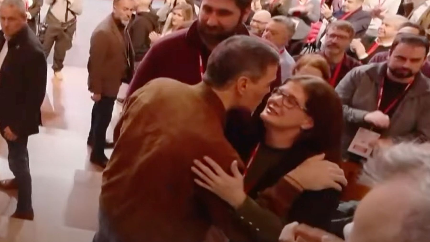 Pedro Sánchez y Noelia Posse.