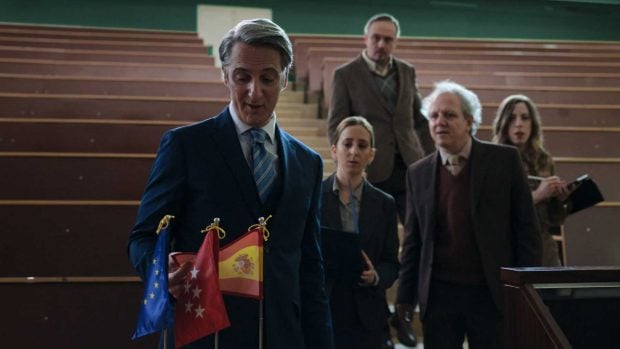 La mejor serie española del año está en Prime Video y es adictiva: no podrás dejar de verla