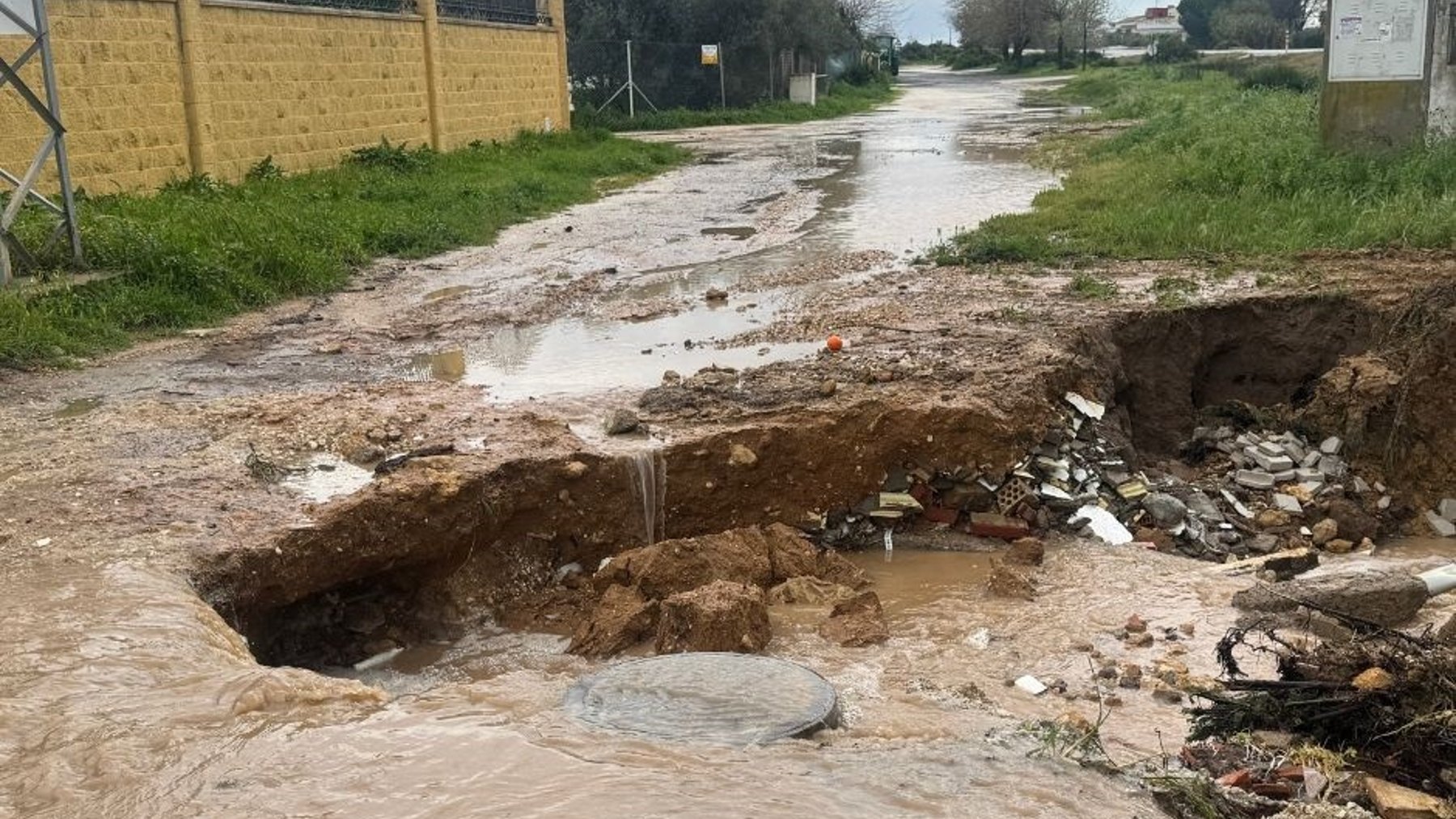 Daños causados por la borrasca Konrad en Arahal (Sevilla).