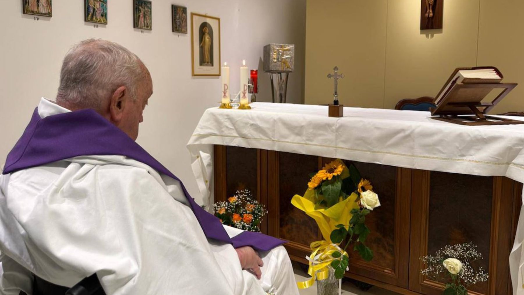 El Papa Francisco en el hospital Gemelli de Roma. (Oficina de Prensa de la Santa Sede)