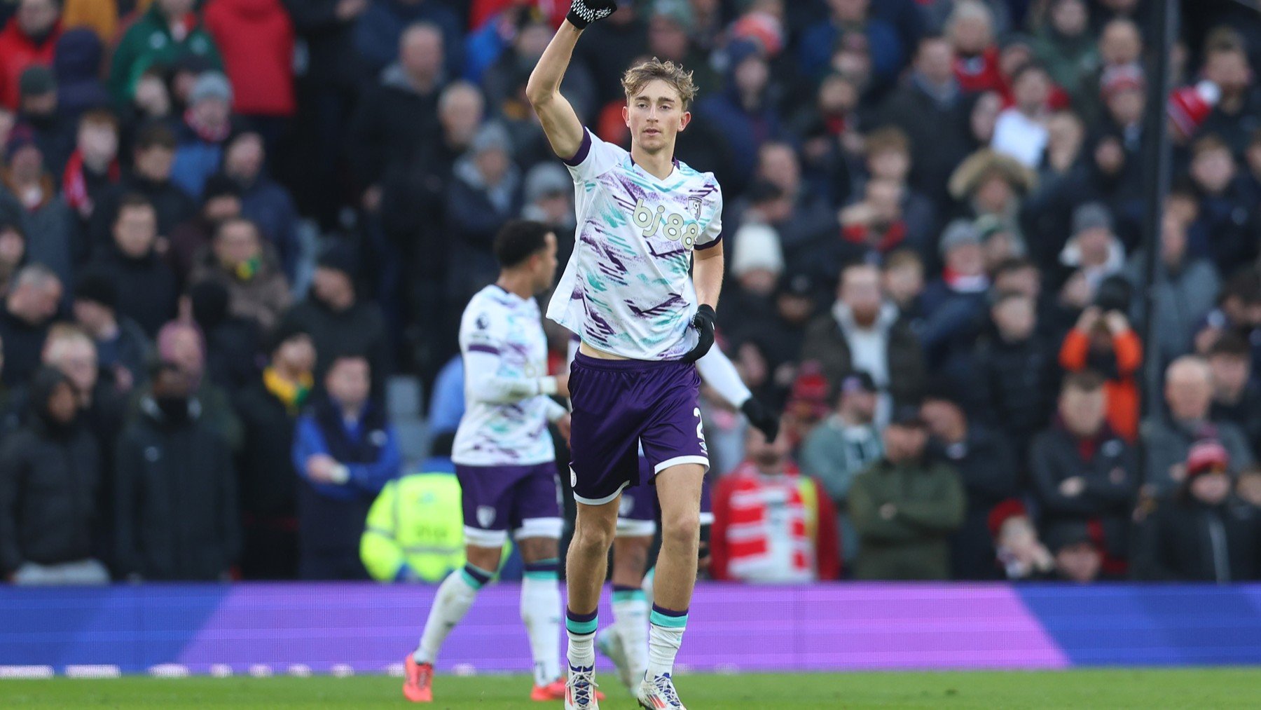 Dean Huijsen, en un partido con el Bournemouth. (Getty)