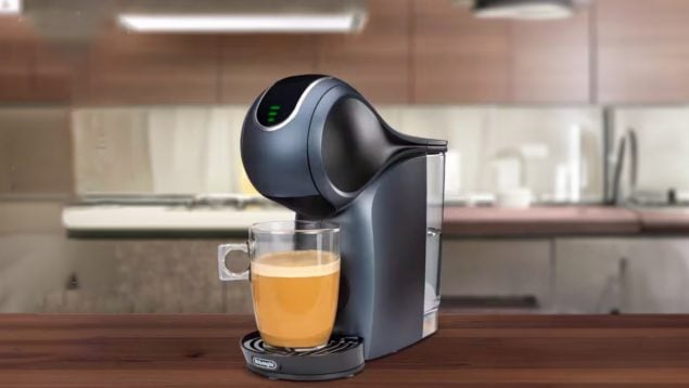 La cafetera de cápsulas más versátil y con más estilo de Amazon hunde su precio a menos de 75€