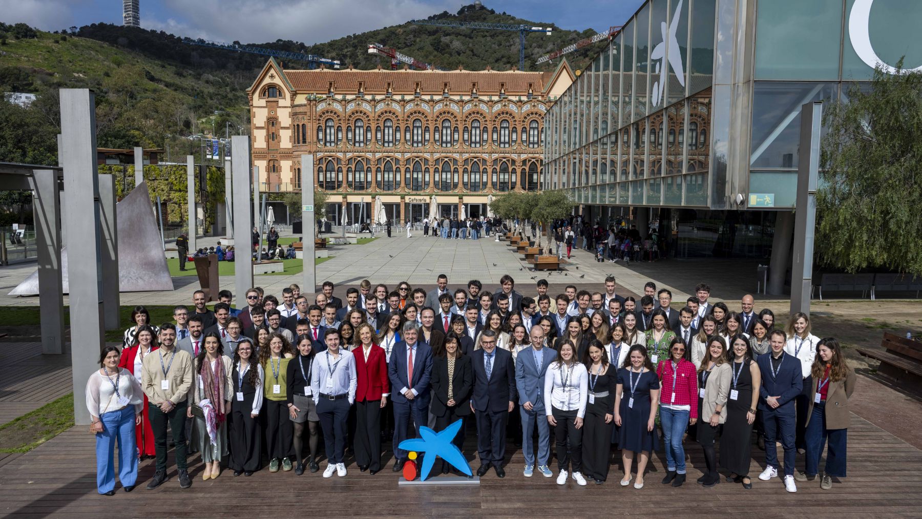 Fundación ”la Caixa” retiene y atrae el talento con un centenar de becas para jóvenes investigadores