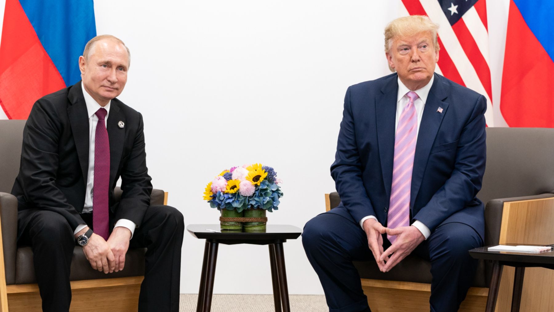 Putin y Trump durante un encuentro en 2019. (Ep)