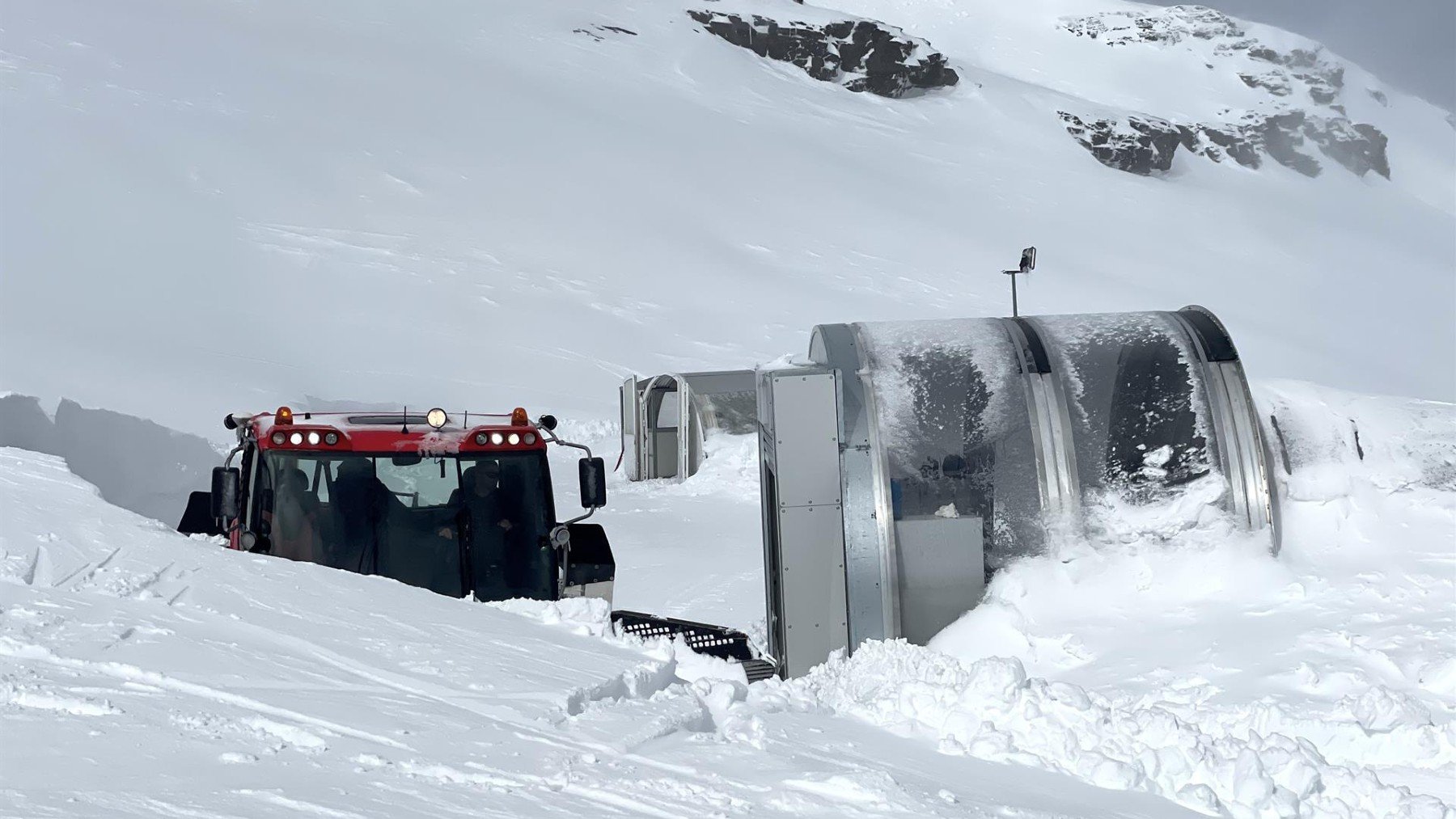 Riesgo extremo de avalancha en Sierra Nevada.