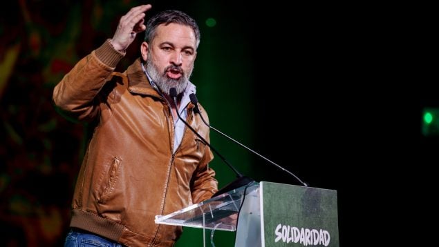 Abascal menas, Abascal Junts