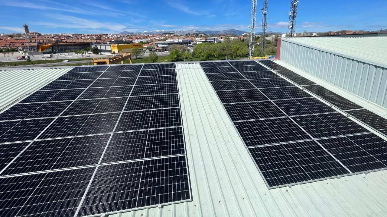 Instalación fotovoltaica de la Comunidad Solar de Iberdrola en Colmenar Viejo