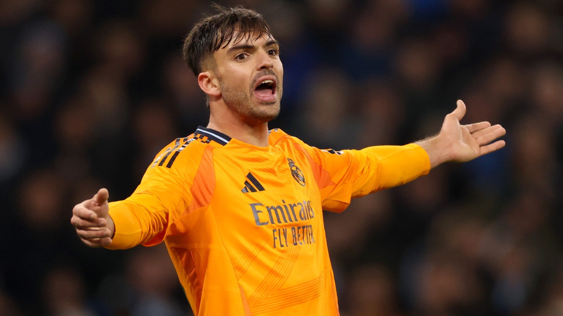 Asencio, en un partido con el Real Madrid. (Getty)