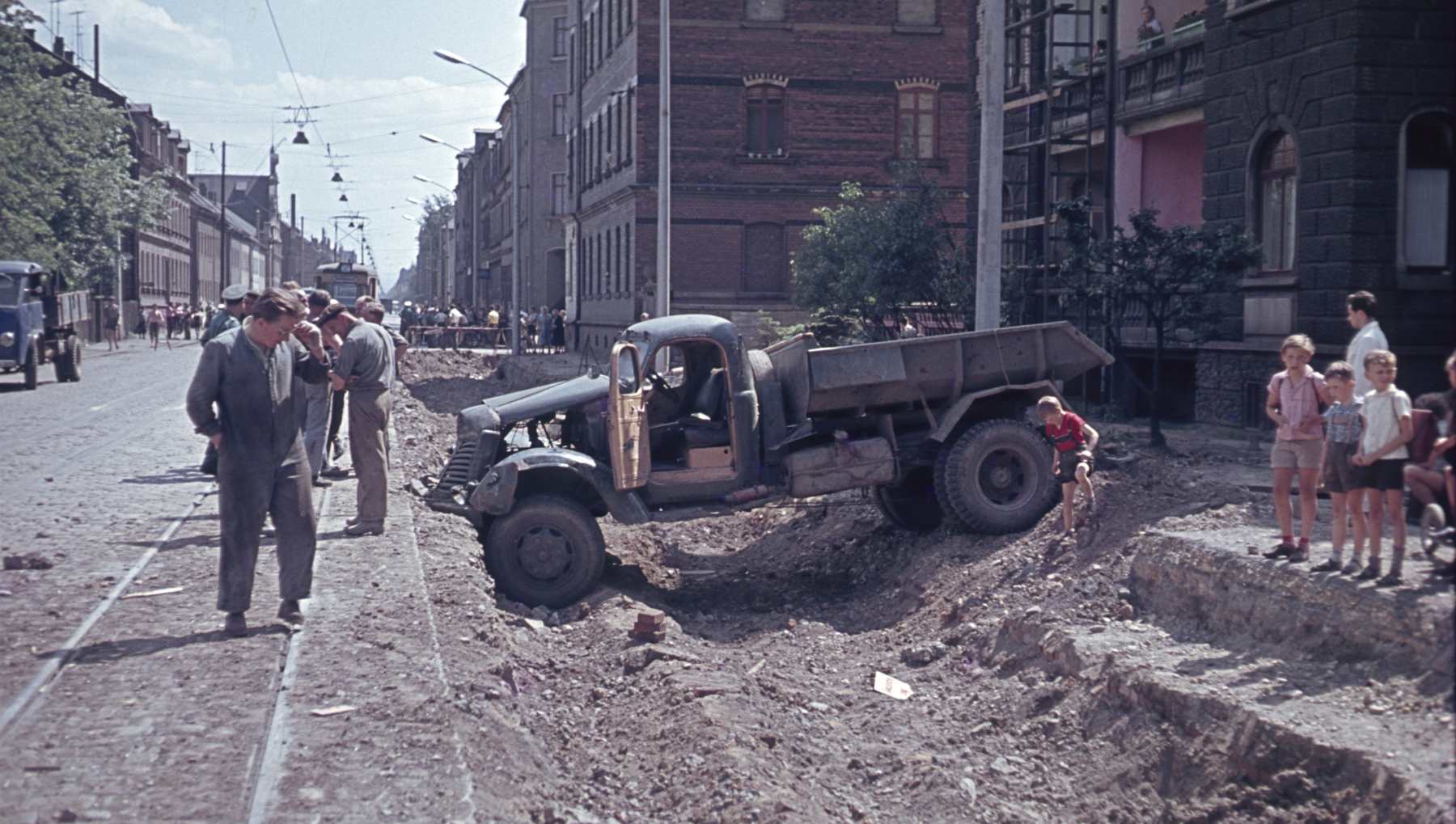 Los errores históricos que casi destruyen la humanidad