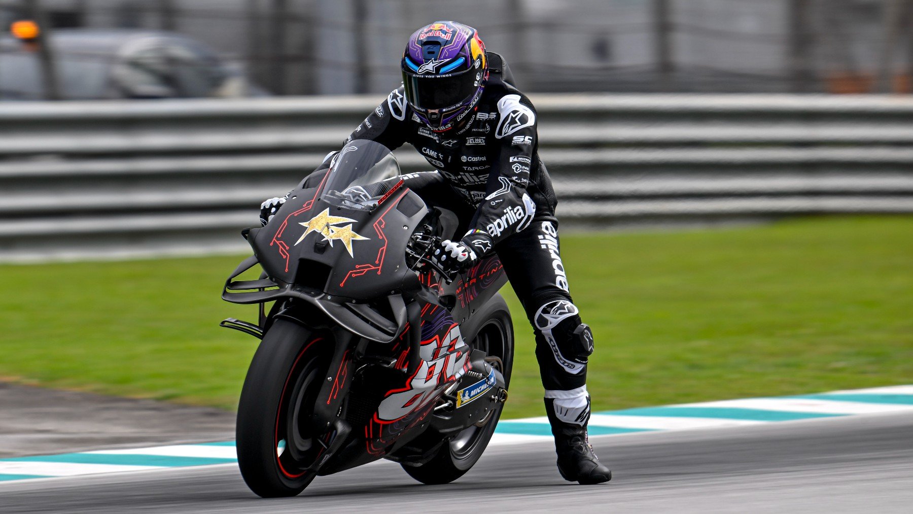 Jorge Martín, en un test con el equipo Aprilia.