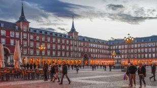 Expresión, Madrid, curiosidades