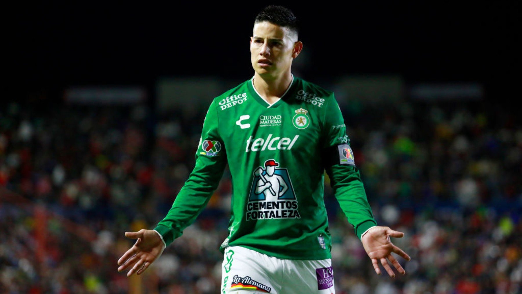 James Rodríguez durante un partido esta temporada con Club León. (getty)