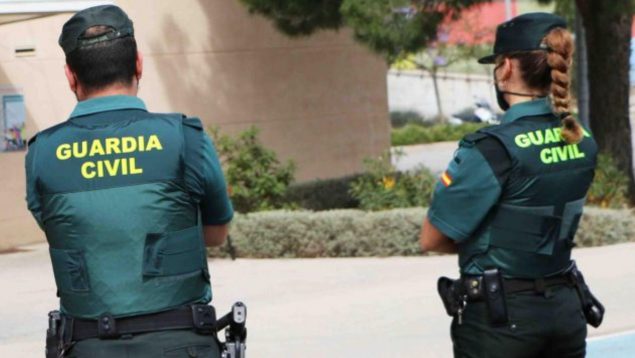 repartidor roba llaves andratx