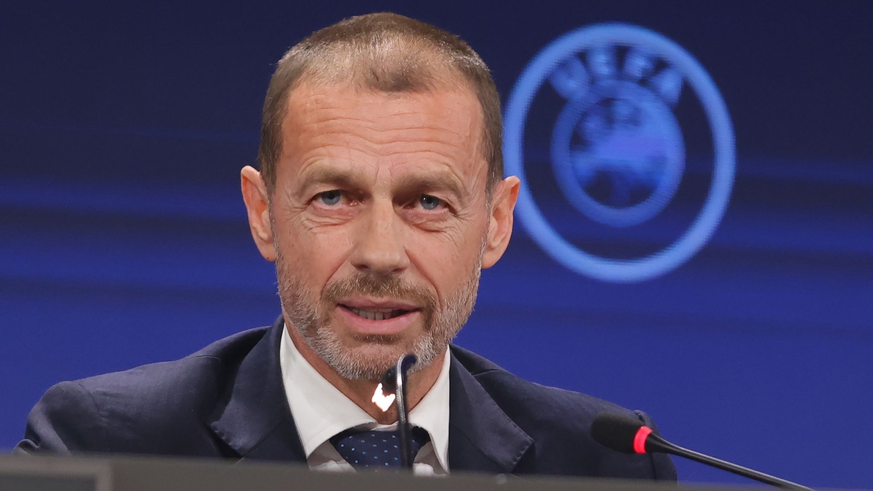 Aleksander Ceferin, en una conferencia de la UEFA. (EFE)