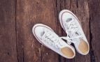 Las zapatillas blancas